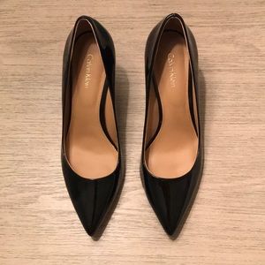 Calvin Klein 3” black patent leather pumps